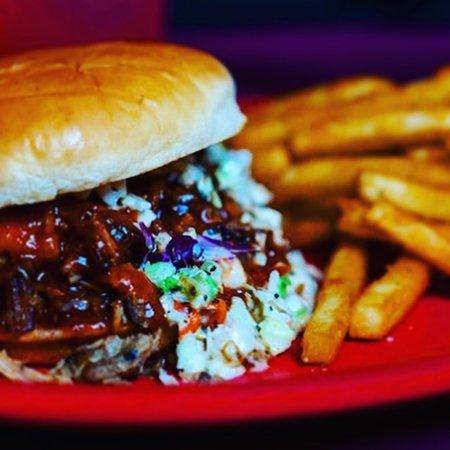 Suttle's Road Hog BBQ