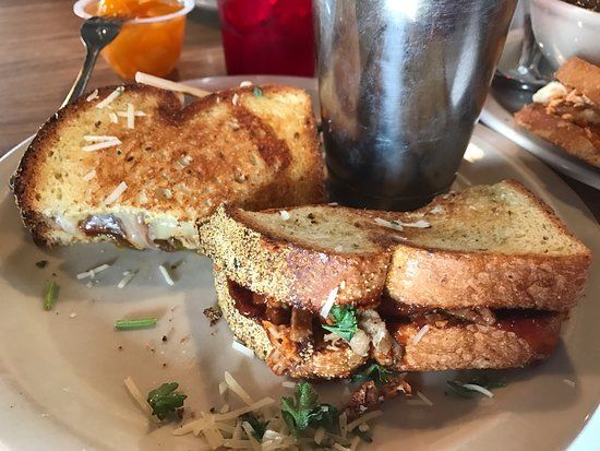 Hammontree's Grilled Cheese